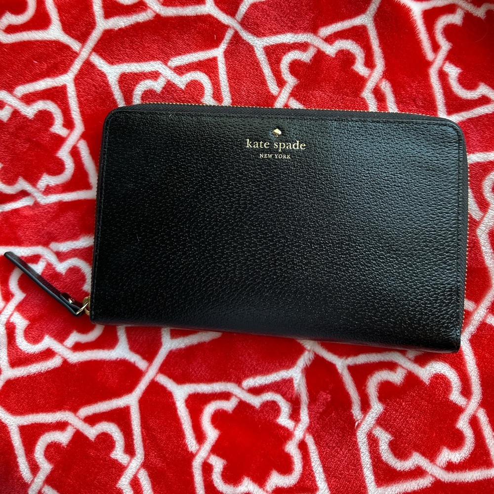 Kate Spade Grand Street Zip Travel Wallet, black